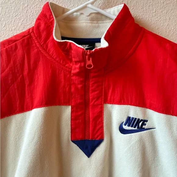 EUC Nike Womens Sportswear Half-Zip Top in Red/Cream/Purple (Size:L) - Picture 3 of 10